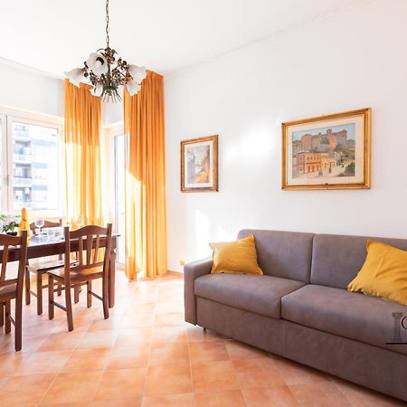 Caput Mundi Rooms - 100Mt To Metro A, Terrace, A-C, 15 Min To Center Roma Exterior foto