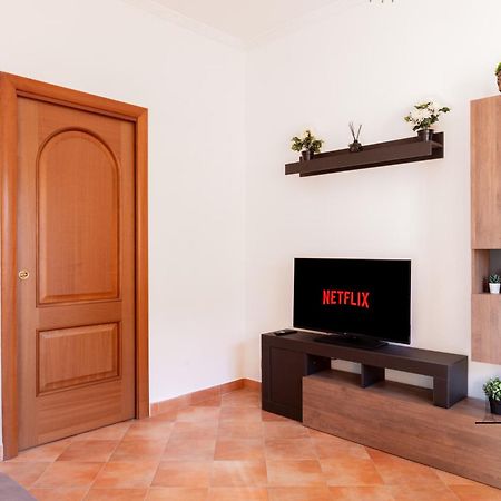 Caput Mundi Rooms - 100Mt To Metro A, Terrace, A-C, 15 Min To Center Roma Exterior foto