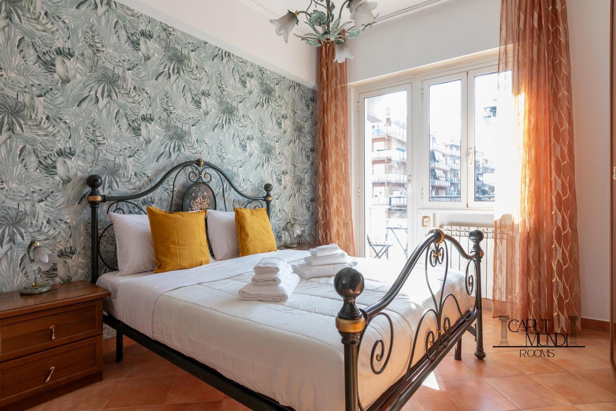 Caput Mundi Rooms - 100Mt To Metro A, Terrace, A-C, 15 Min To Center Roma Exterior foto
